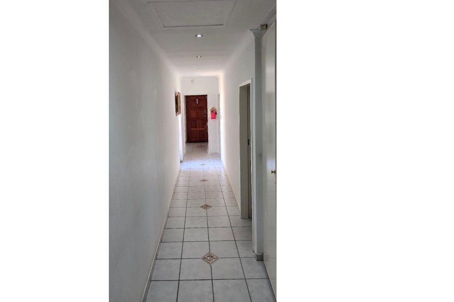 3 Bedroom Property for Sale in Manzil Park North West